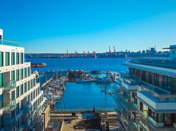 619-755 Harbourside Drive  Vancouver, BC V7P 0G1