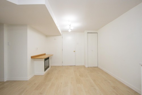 1785 Cotton Drive, Vancouver, BC 