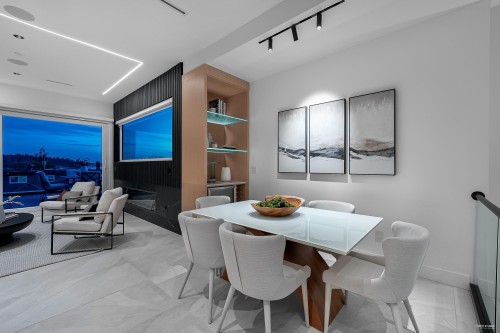 1236 Duchess Avenue, West Vancouver, BC 