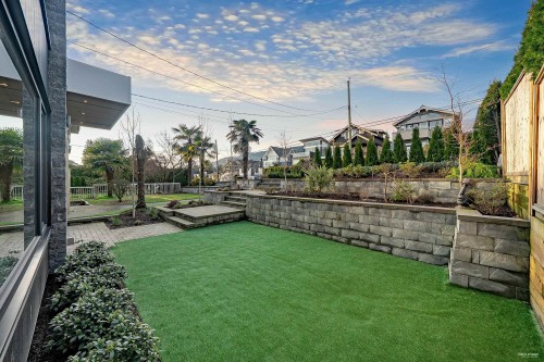 1236 Duchess Avenue, West Vancouver, BC 