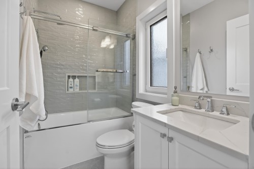 180 Douglas Crescent, Richmond, BC 