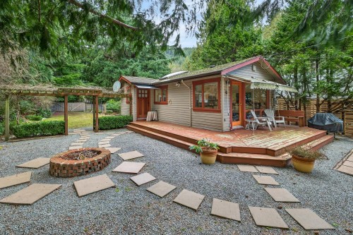 1309 Oceanview Road  Bowen Island, BC V0N 1G1