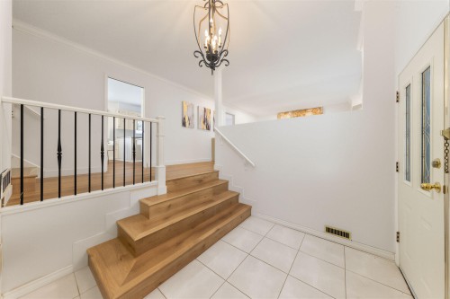 7920 Willowfield Drive, Richmond, BC 