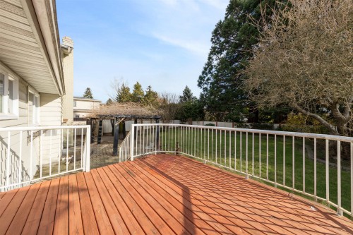 7920 Willowfield Drive, Richmond, BC 
