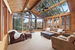 697 Folsom Street  Coquitlam, BC V3J 5A4