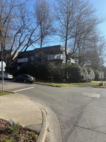 205-2328 Oxford Street  Vancouver, BC V5L 1G3