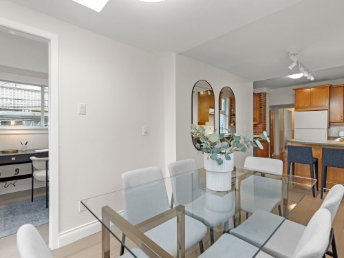 829 14Th Avenue E, Vancouver, BC 