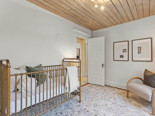 829 14Th Avenue E, Vancouver, BC 