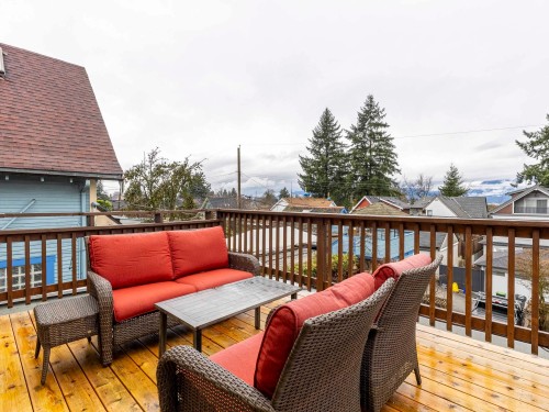 829 14Th Avenue E, Vancouver, BC 