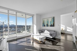 2907-2085 Skyline Court  Burnaby, BC V5C 0M6