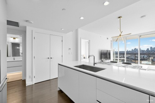 2907-2085 Skyline Court, Burnaby, BC 