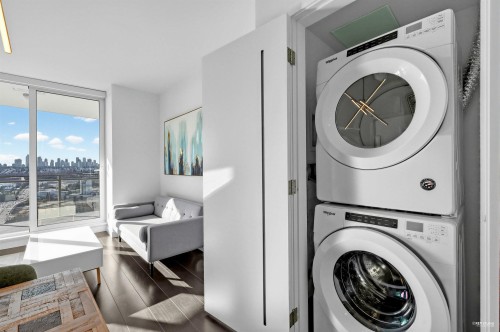 2907-2085 Skyline Court, Burnaby, BC 