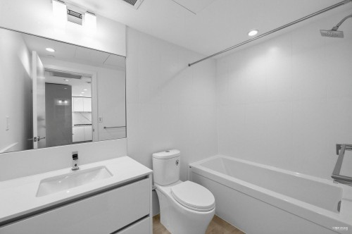 2907-2085 Skyline Court, Burnaby, BC 