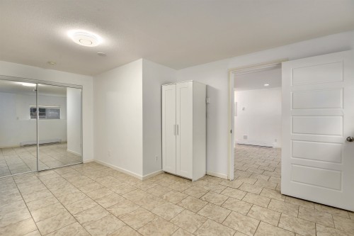 1476 Lansdowne Drive, Coquitlam, BC 