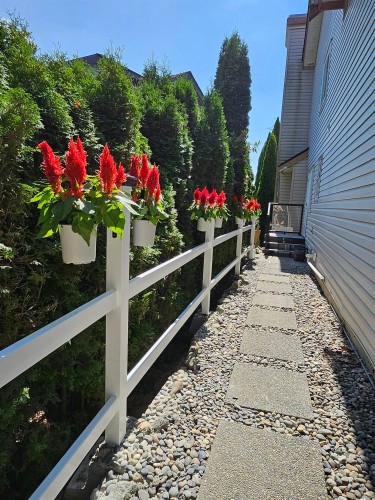 1476 Lansdowne Drive, Coquitlam, BC 