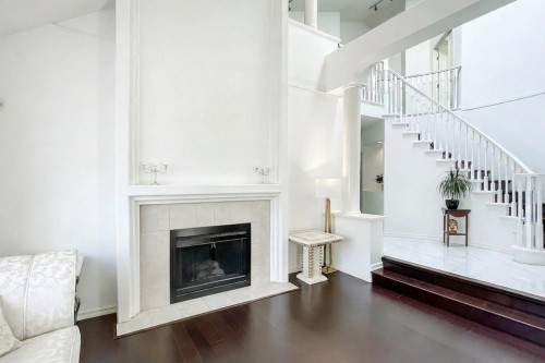 1476 Lansdowne Drive, Coquitlam, BC 