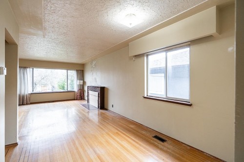 3484 25Th Avenue E, Vancouver, BC 