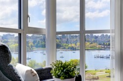 10A-199 Drake Street  Vancouver, BC V6Z 2T9