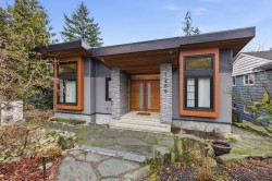 1269 Cloverley Street  North Vancouver, BC V7L 1N7