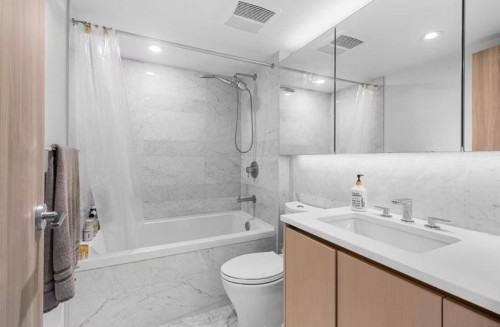 8800 Hazelbridge Way, Richmond, BC 