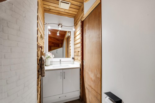 4000 Highway 99, Squamish, BC 