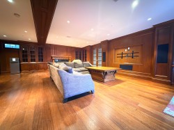 2-3637 Pine Crescent  Vancouver, BC V6J 4K2