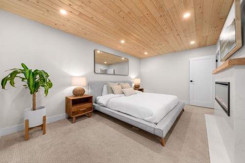 867 Frederick Road, North Vancouver, BC 