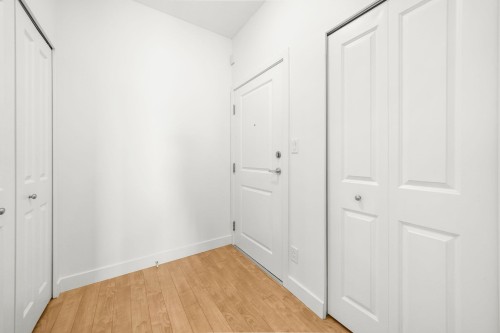 Ph8-688 17Th Avenue E, Vancouver, BC 
