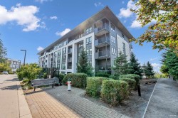 402-9228 Slopes Mews  Burnaby, BC V5A 0E9
