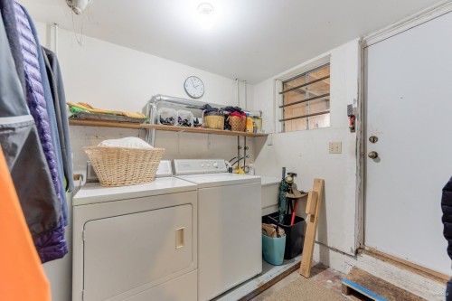 308 King Edward Avenue E, Vancouver, BC 