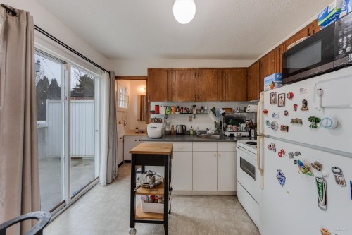 308 King Edward Avenue E, Vancouver, BC 