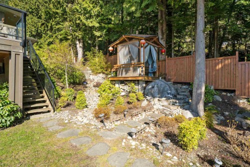 1162 Millstream Road, West Vancouver, BC 