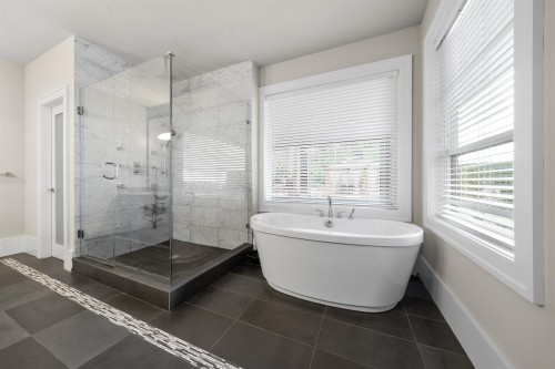 1162 Millstream Road, West Vancouver, BC 