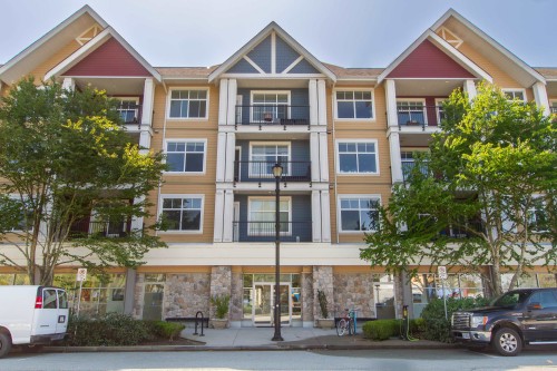 303-1336 Main Street  Squamish, BC V8B 0R2