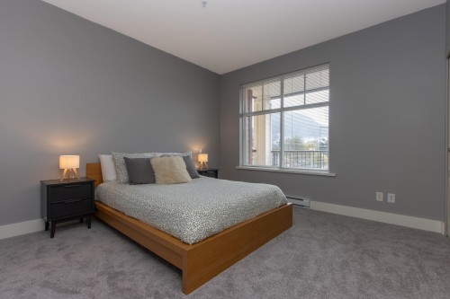 303-1336 Main Street, Squamish, BC 