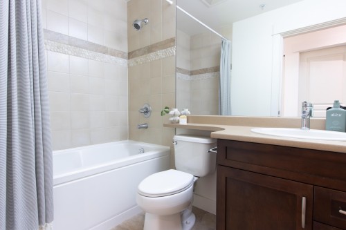 303-1336 Main Street, Squamish, BC 