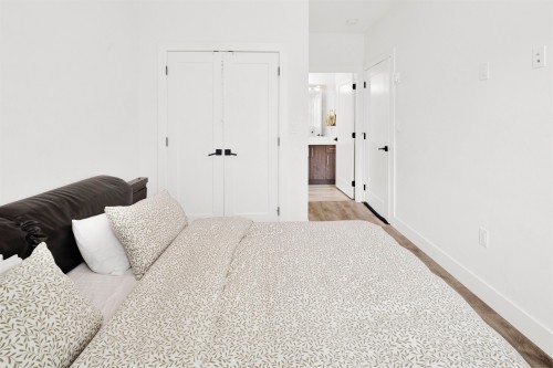 2743 Duke Street, Vancouver, BC 