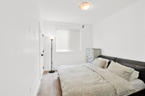 2743 Duke Street, Vancouver, BC 