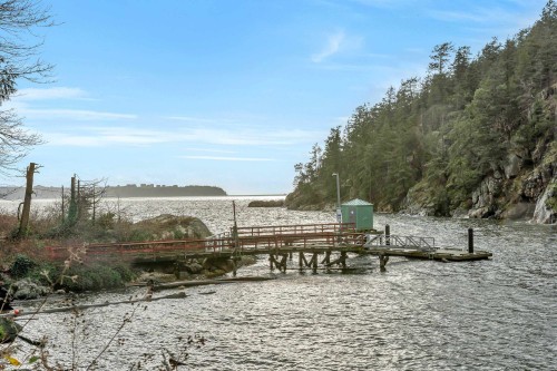 4890 The Dale, West Vancouver, BC 