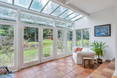 4890 The Dale, West Vancouver, BC 