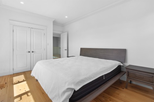 4379 Ross Crescent, West Vancouver, BC 