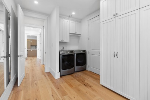 4379 Ross Crescent, West Vancouver, BC 