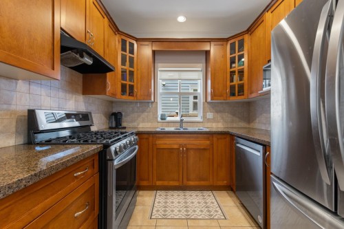 830 10Th Avenue E, Vancouver, BC 