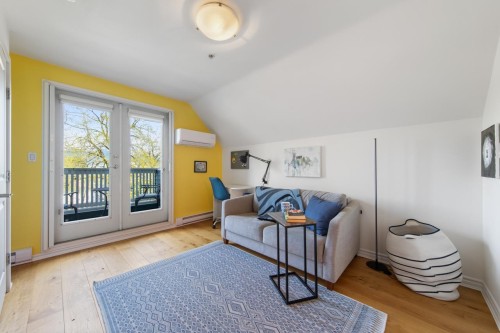 830 10Th Avenue E, Vancouver, BC 