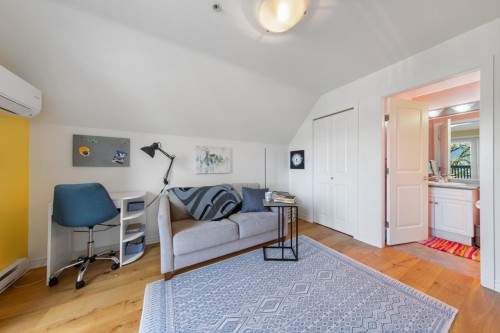 830 10Th Avenue E, Vancouver, BC 