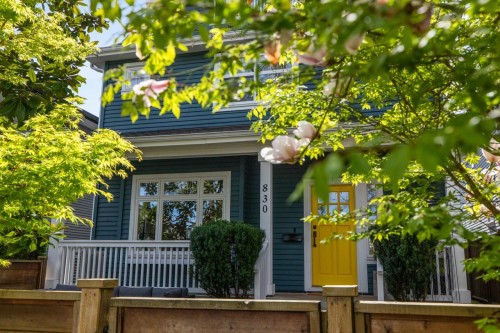 830 10Th Avenue E, Vancouver, BC 