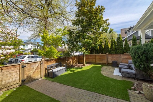 830 10Th Avenue E, Vancouver, BC 