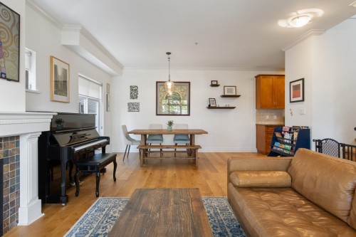 830 10Th Avenue E, Vancouver, BC 