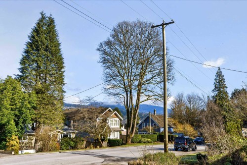 2217 St George Street, Port Moody, BC 