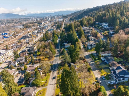 2217 St George Street, Port Moody, BC 
